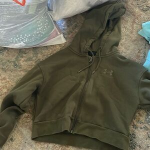 Green cropped under armor zip up